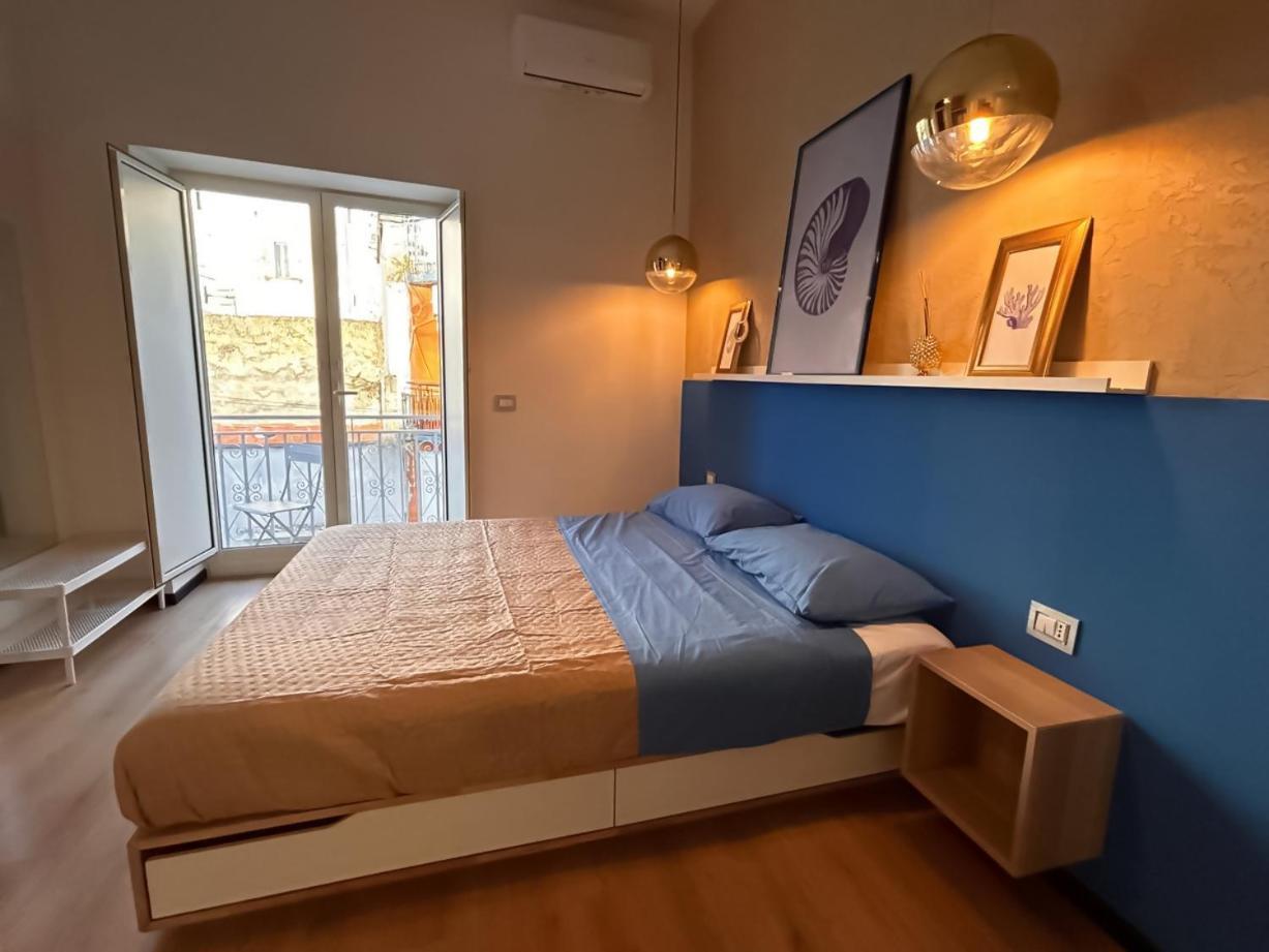 Isla Hotel Наполи Екстериор снимка